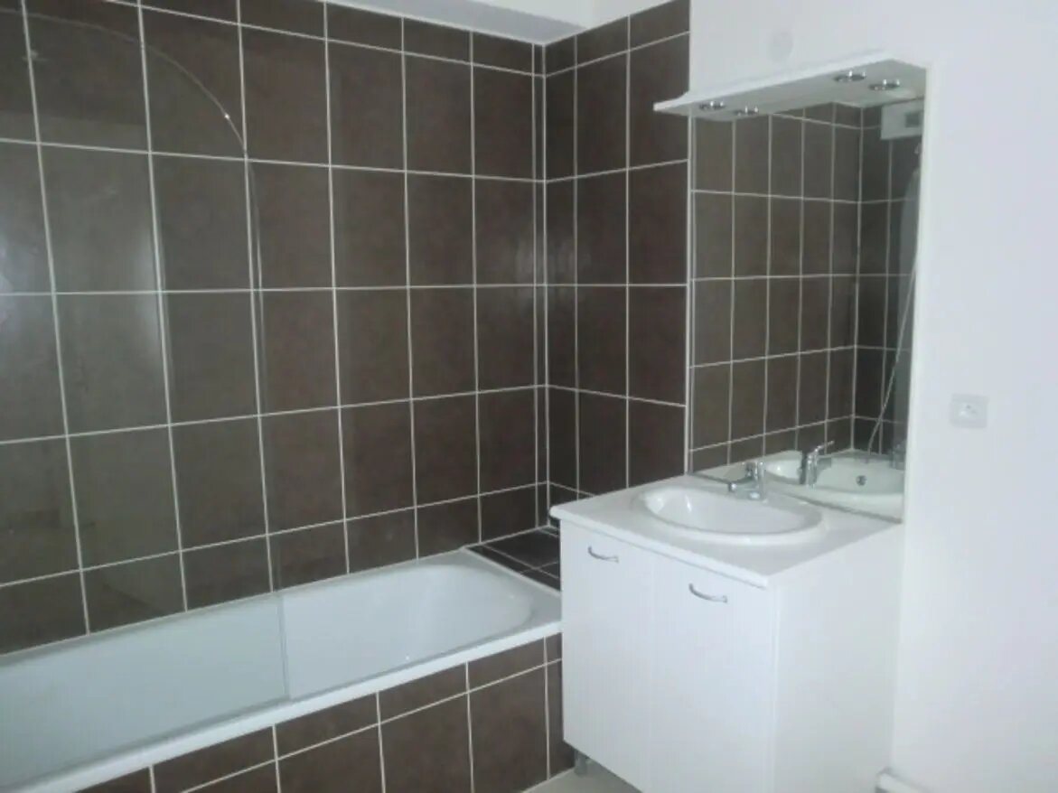 Appartement à louer, 63m², Angoulême