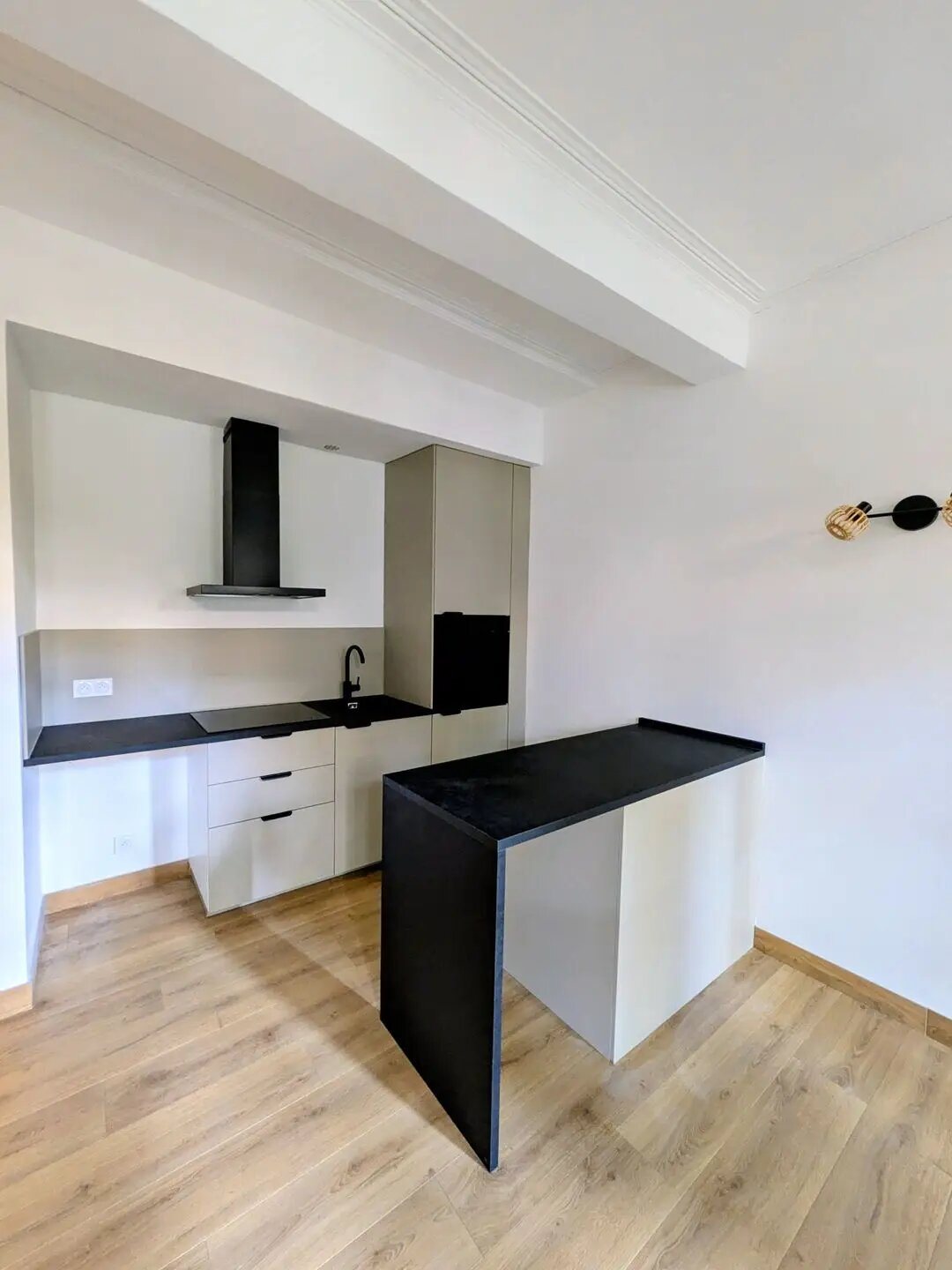 Appartement à vendre, 28m², Uzès