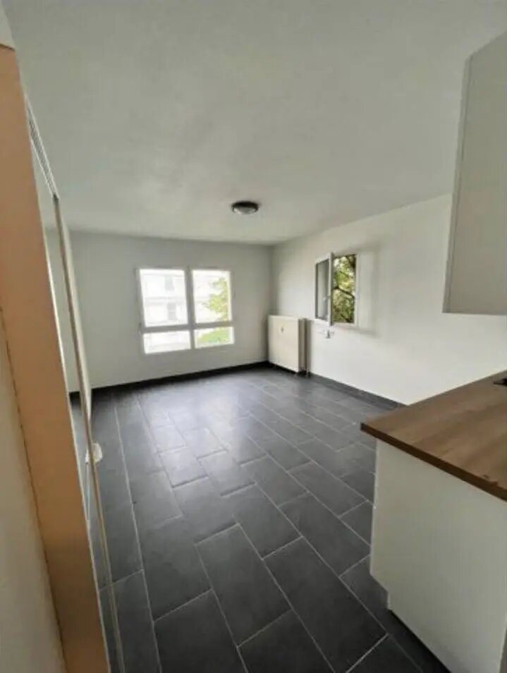 Appartement à louer, 25m², Nanterre
