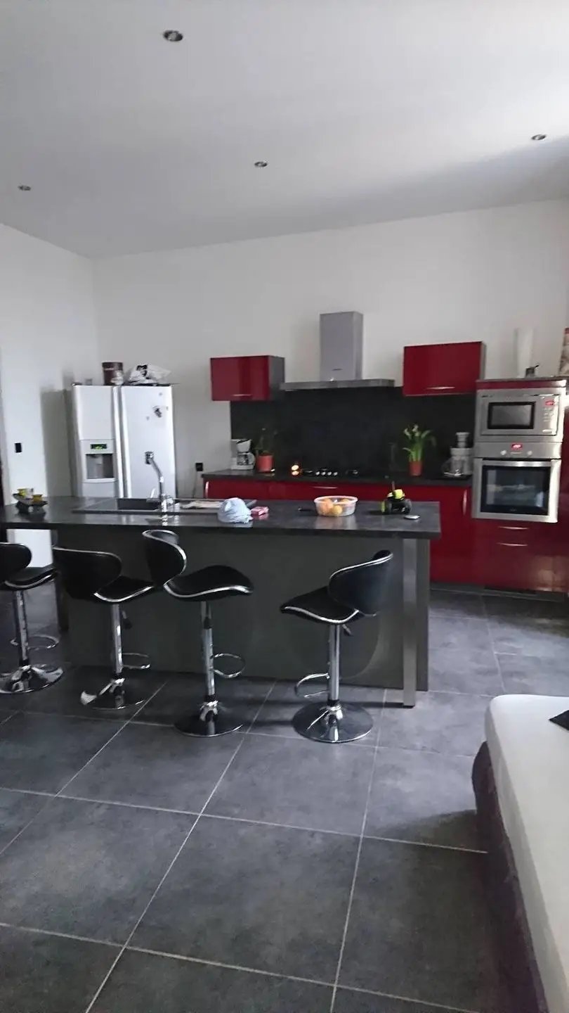 Appartement à louer, 67m², Abeilhan