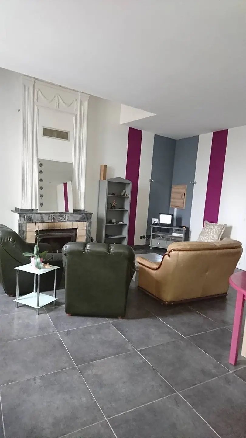Appartement à louer, 67m², Abeilhan