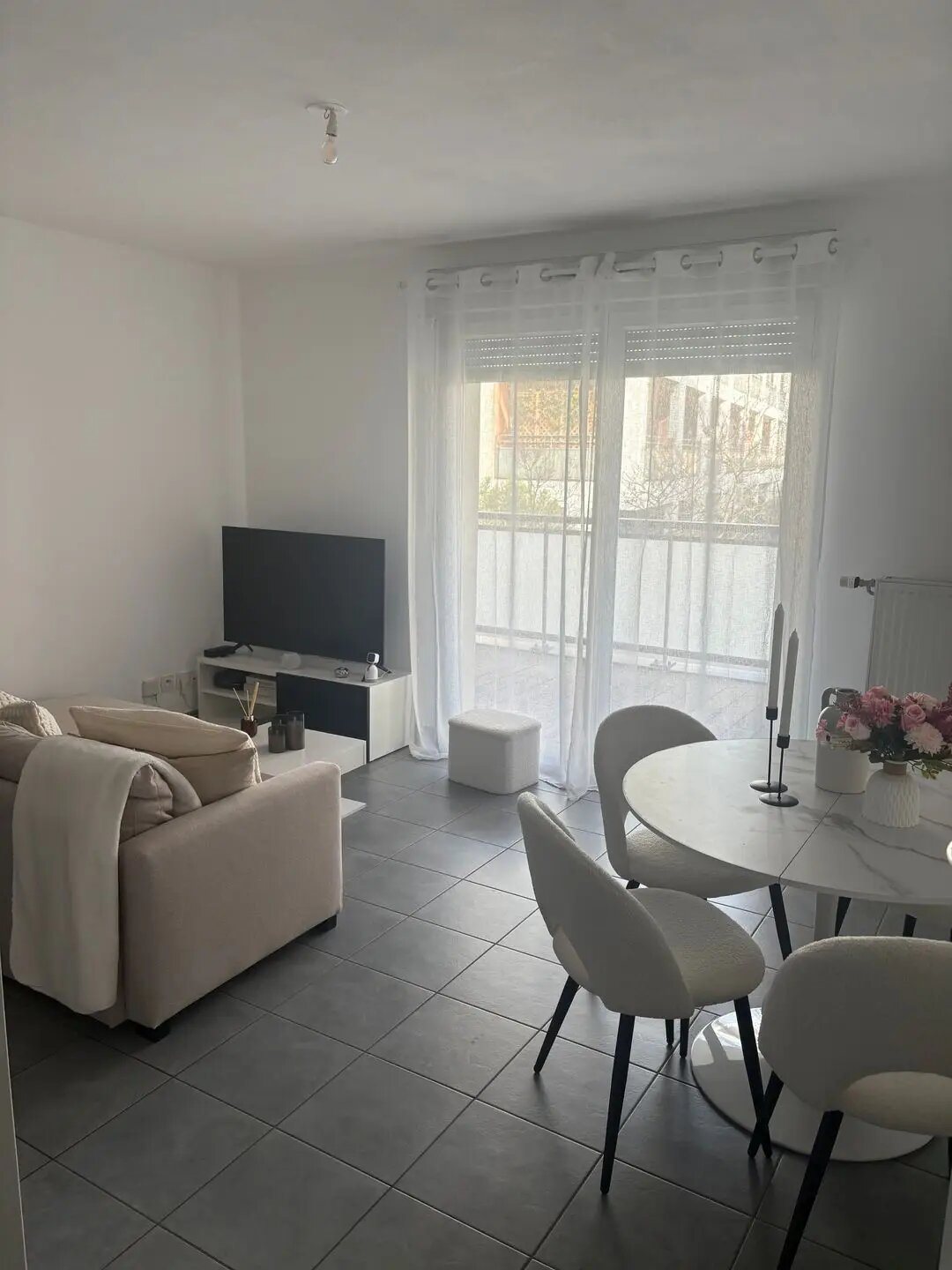 Appartement à louer, 52m², Meyzieu