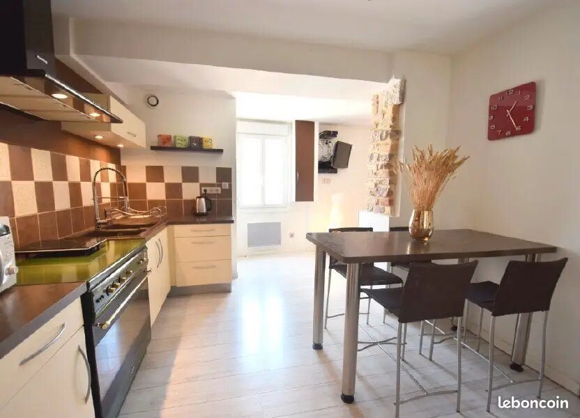 Appartement à louer, 77m², Charnay-lès-Mâcon