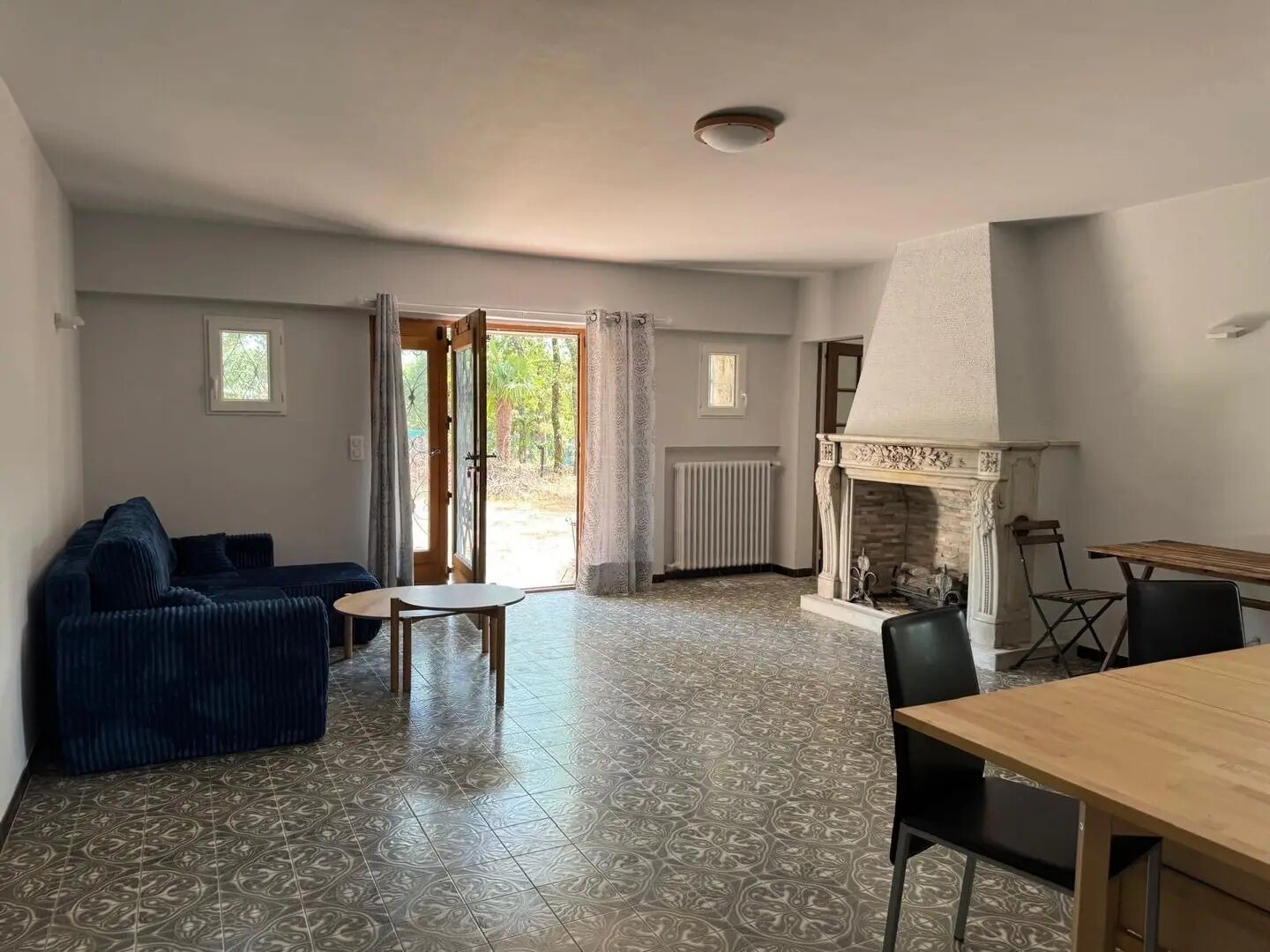 Maison à louer, 260m², Saint-Vallier-de-Thiey