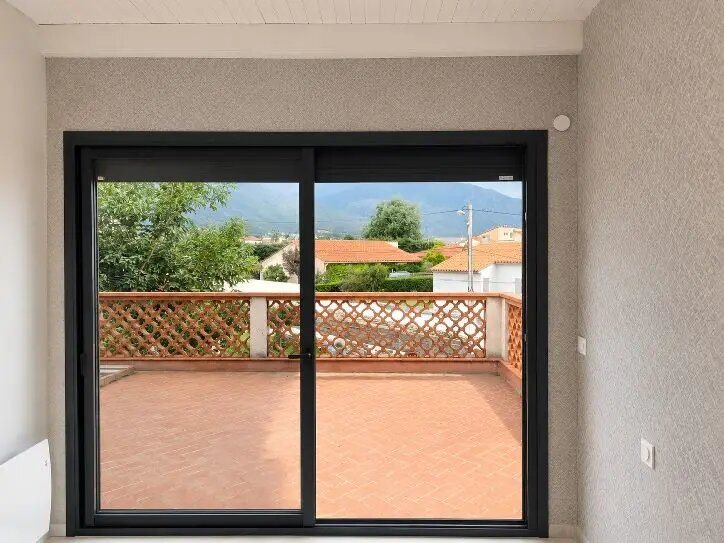 Appartement à louer, 71m², Vinça