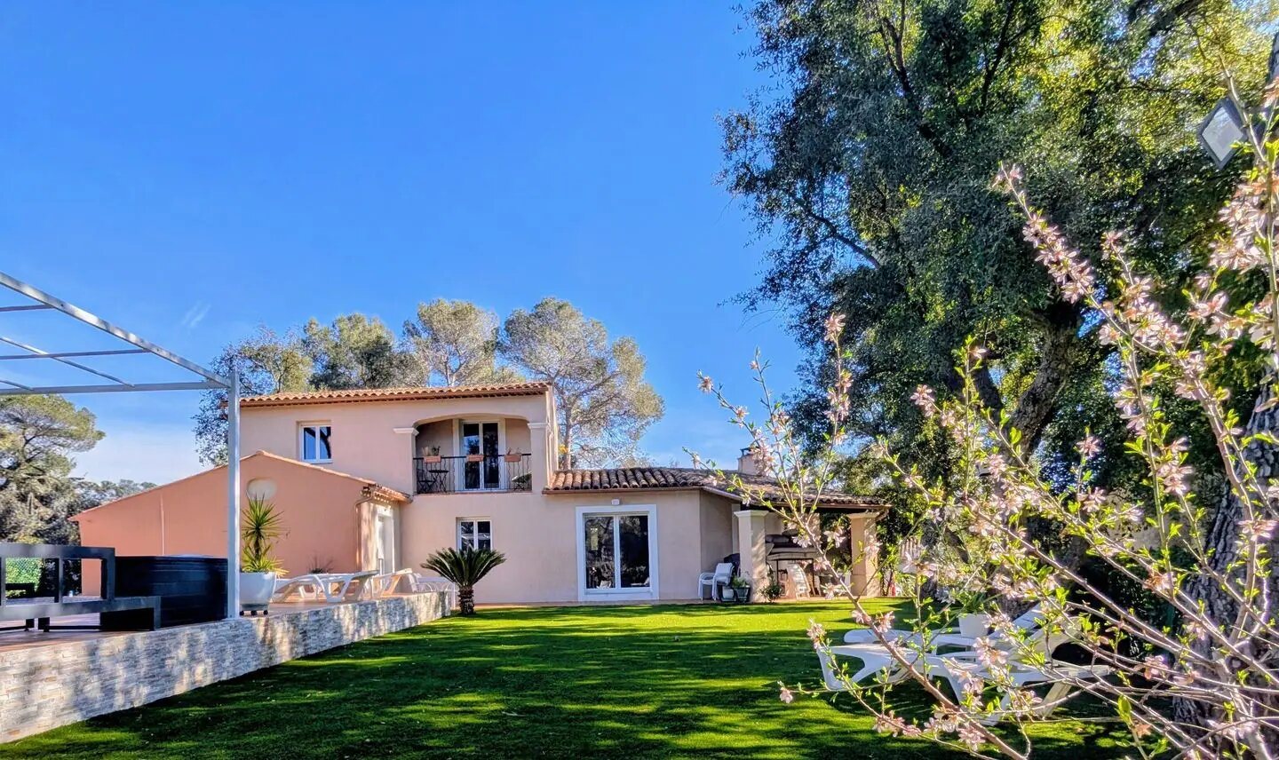 Maison à vendre, 120m², Saint-Raphaël