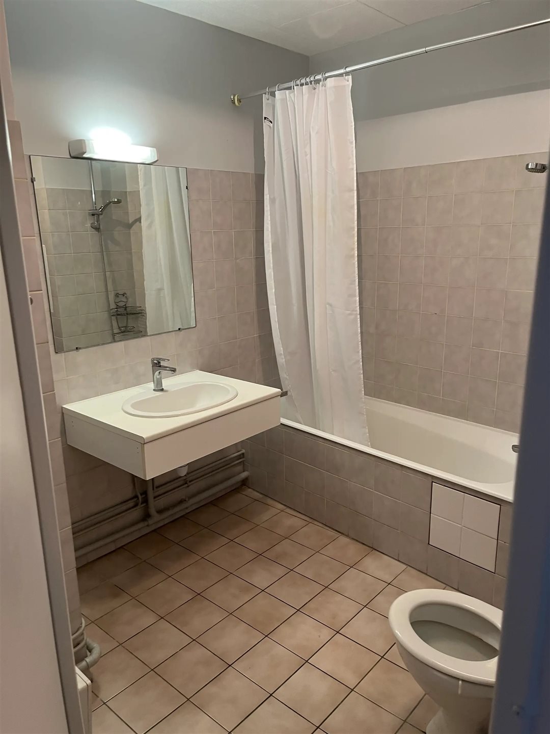 Appartement à louer, 36m², Reims