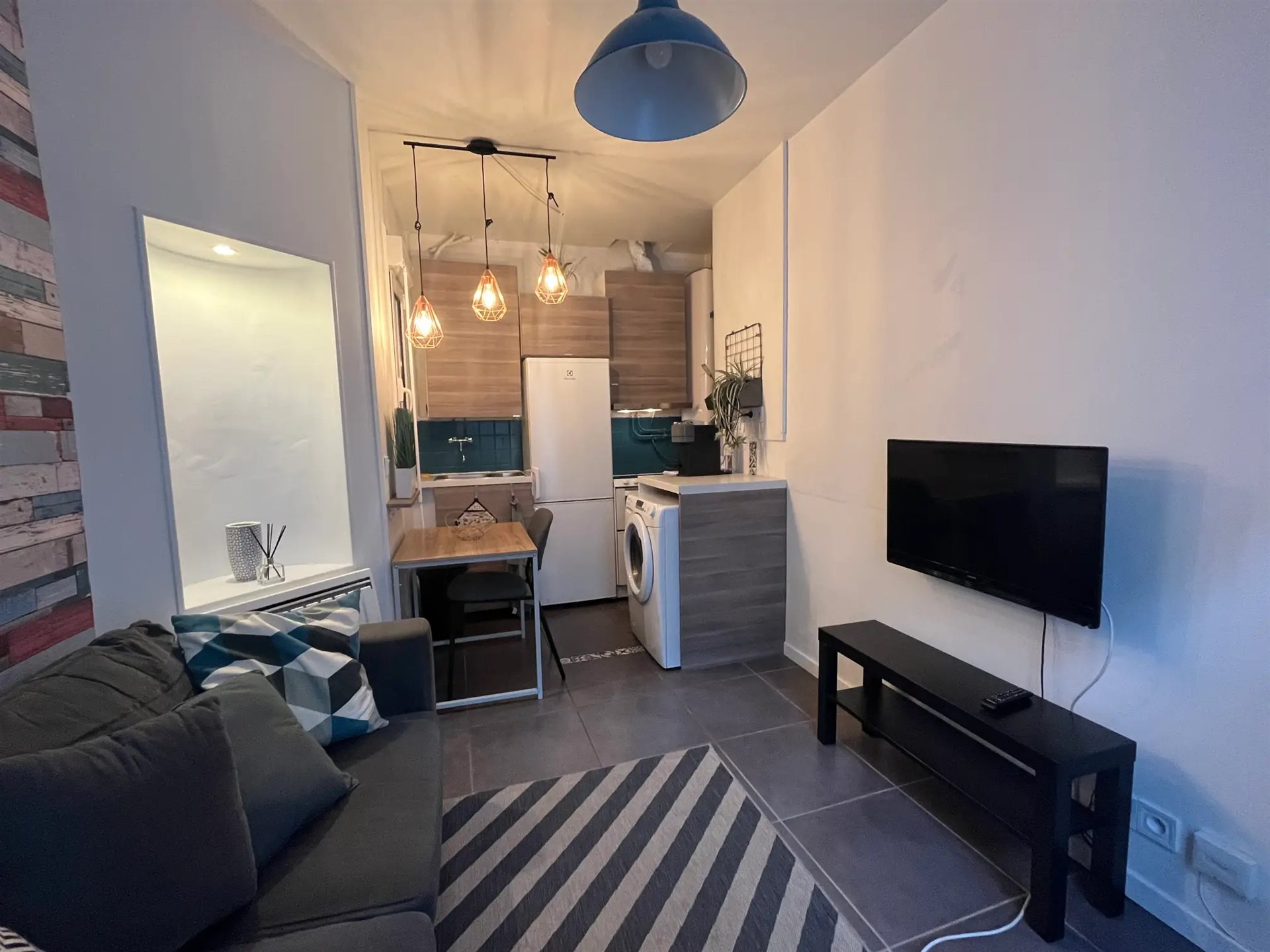 Appartement à louer, 24m², Paris 17ème