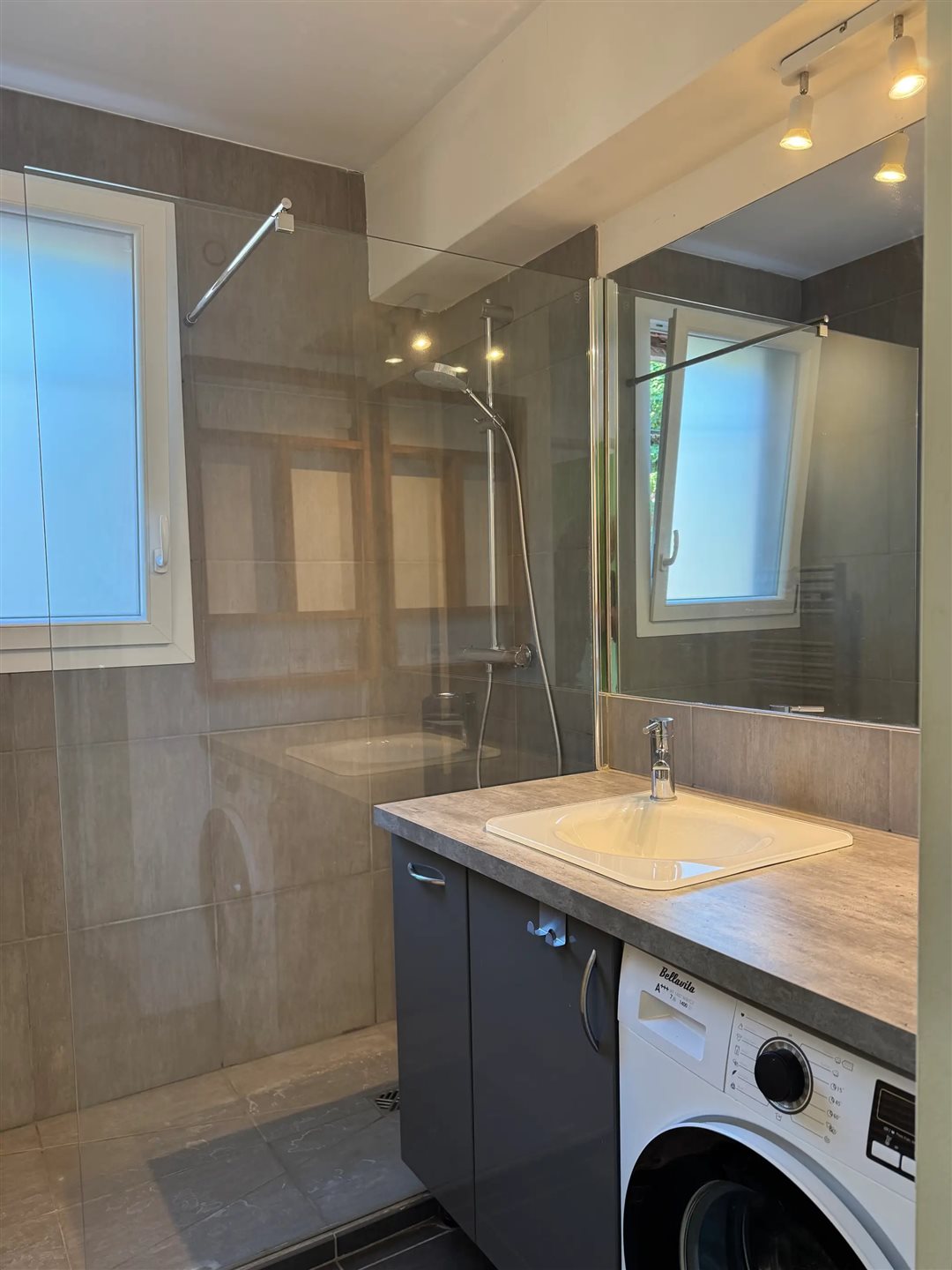 Appartement à louer, 55m², Talence