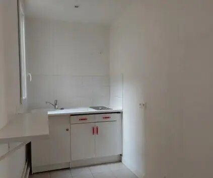Appartement à louer, 28m², Evry