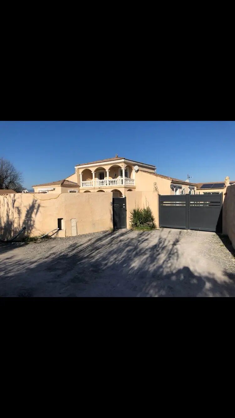 Maison à vendre, 280m², Canaules-et-Argentières