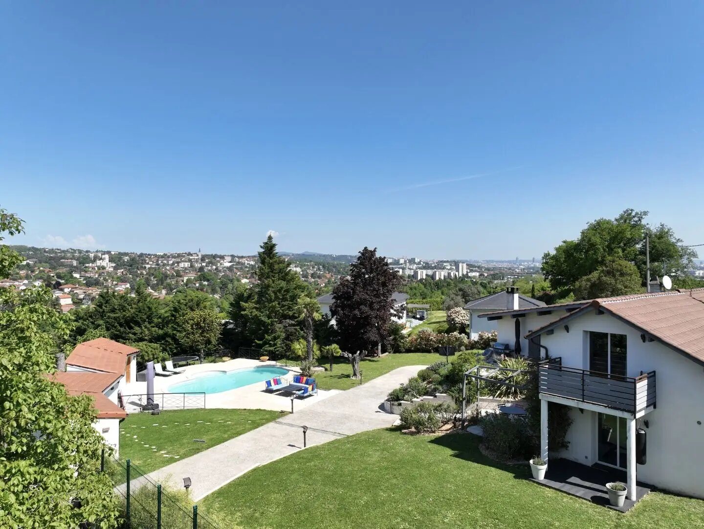 Maison à vendre, 270m², Saint-Genis-Laval