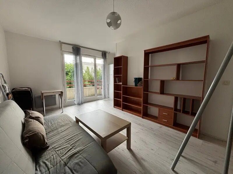 Appartement à louer, 27m², Talence