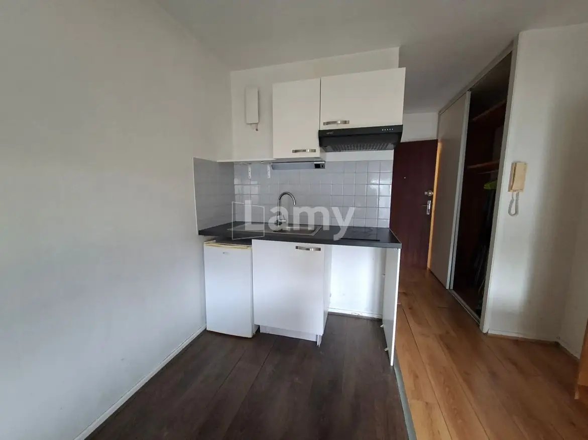 Appartement à louer, 18m², Clermont-Ferrand