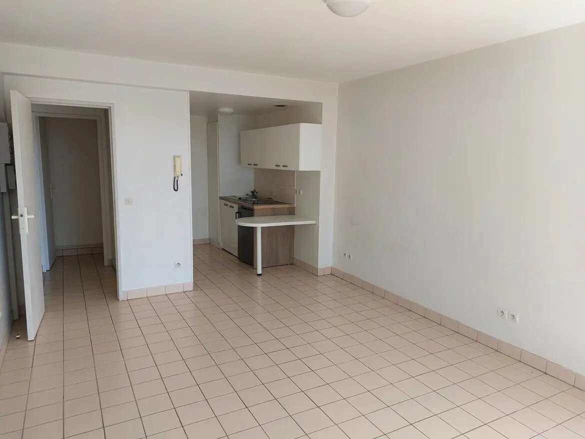 Appartement à louer, 28m², Meulan-en-Yvelines