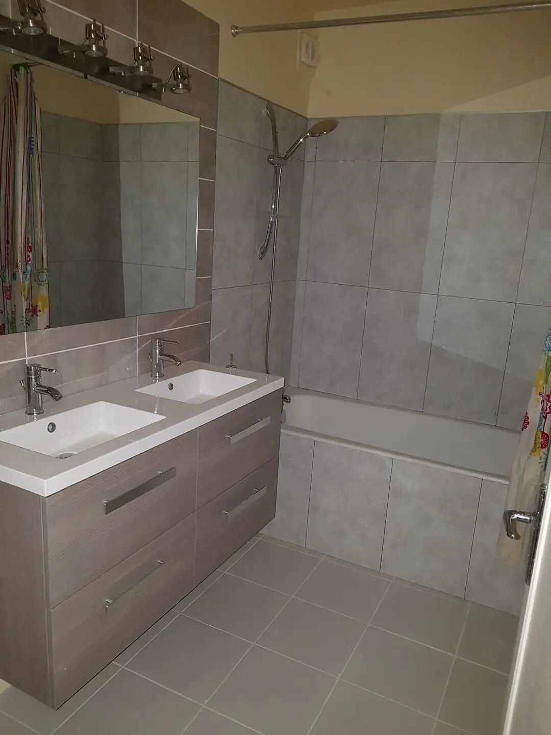 Appartement à louer, 90m², Reims