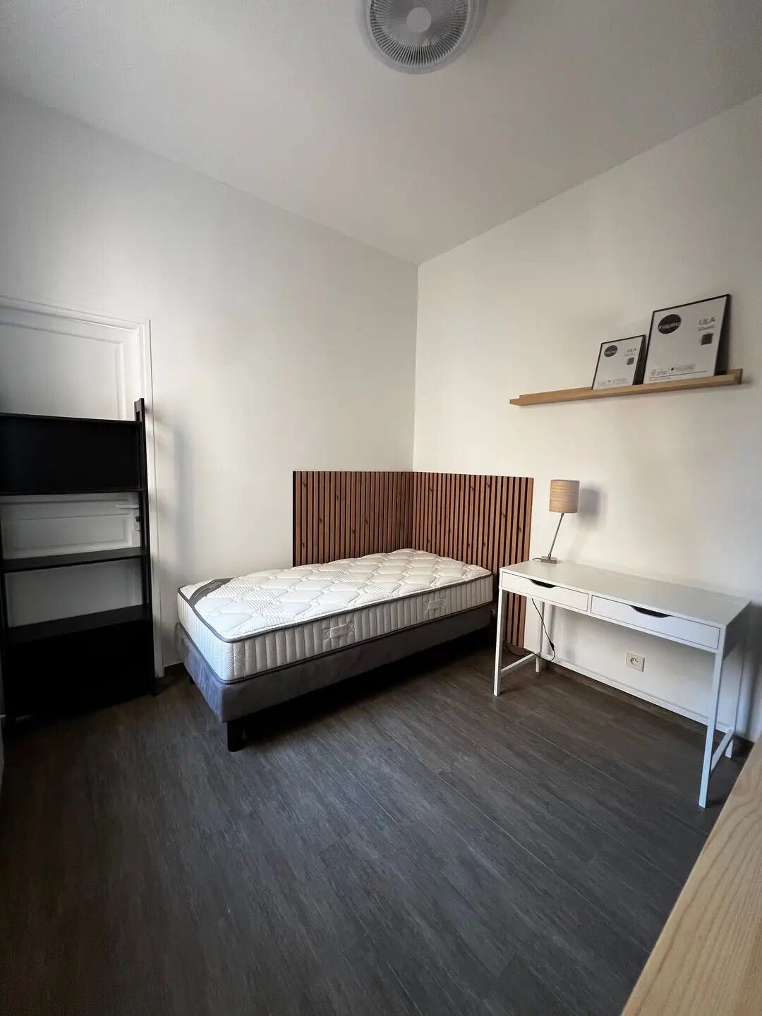 Appartement à louer, 16m², Courbevoie