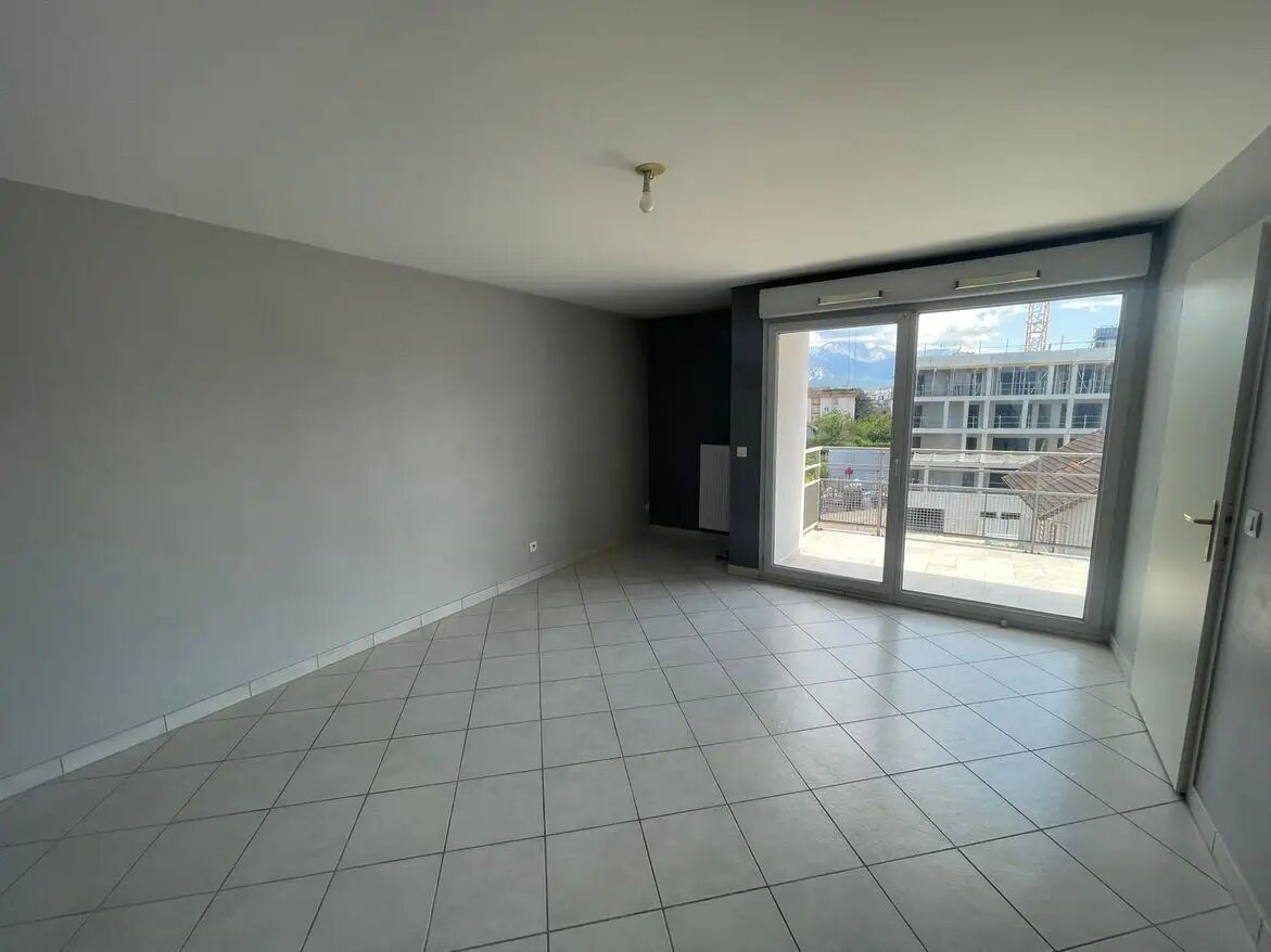 Appartement à louer, 48m², Meythet