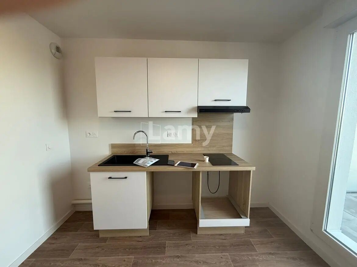 Appartement à louer, 28m², Reims