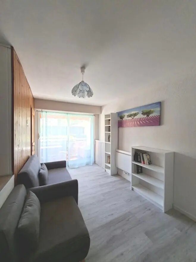 Appartement à louer, 31m², Saint-Raphaël