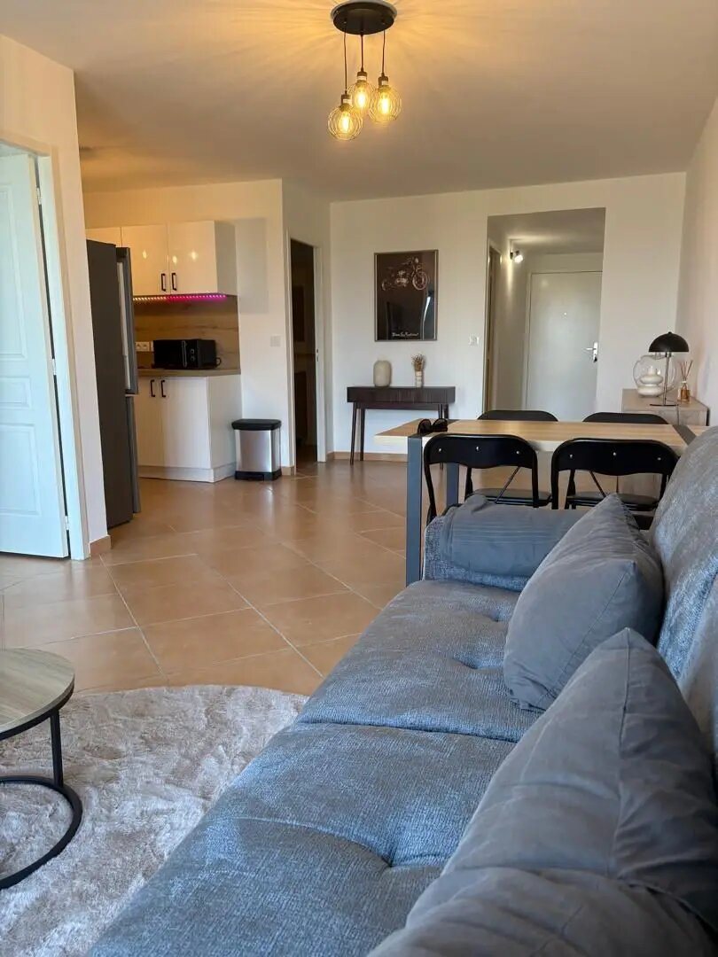 Appartement à louer, 52m², Montauroux