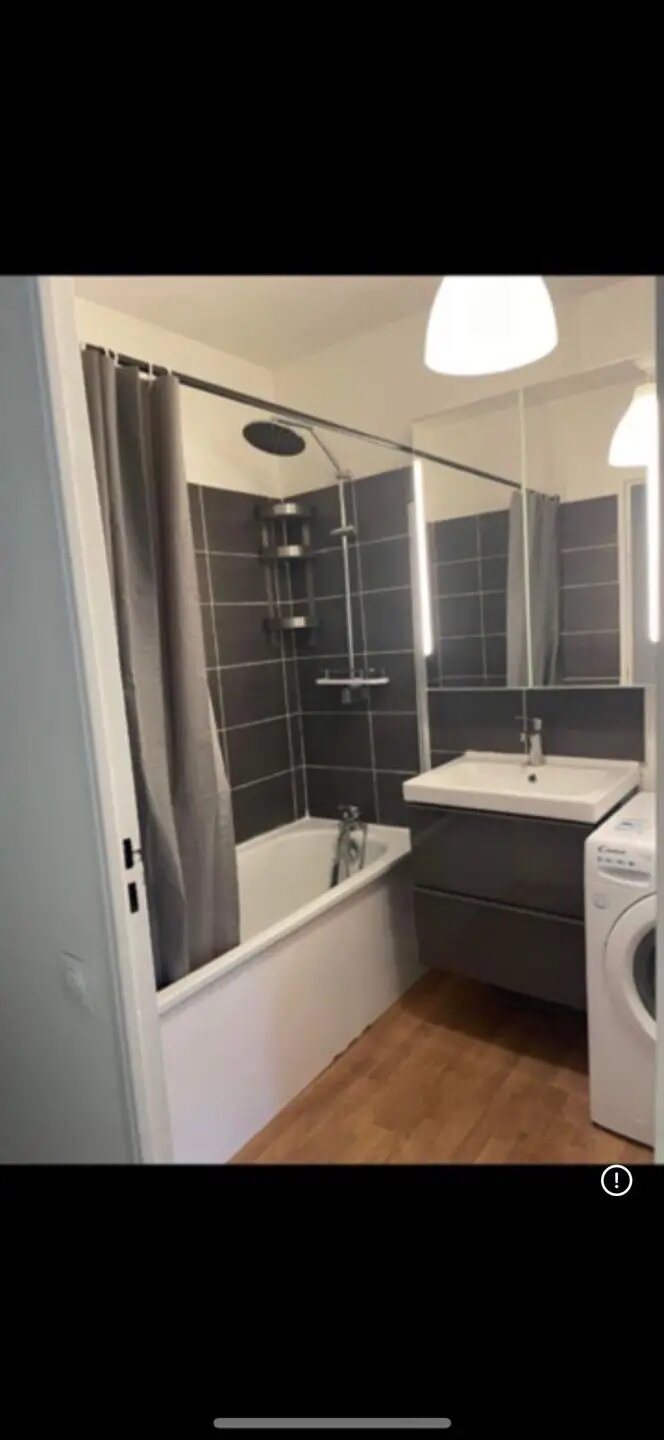 Appartement à louer, 15m², Courbevoie
