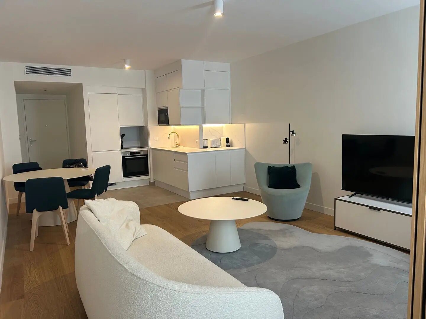 Appartement à louer, 57m², Nice