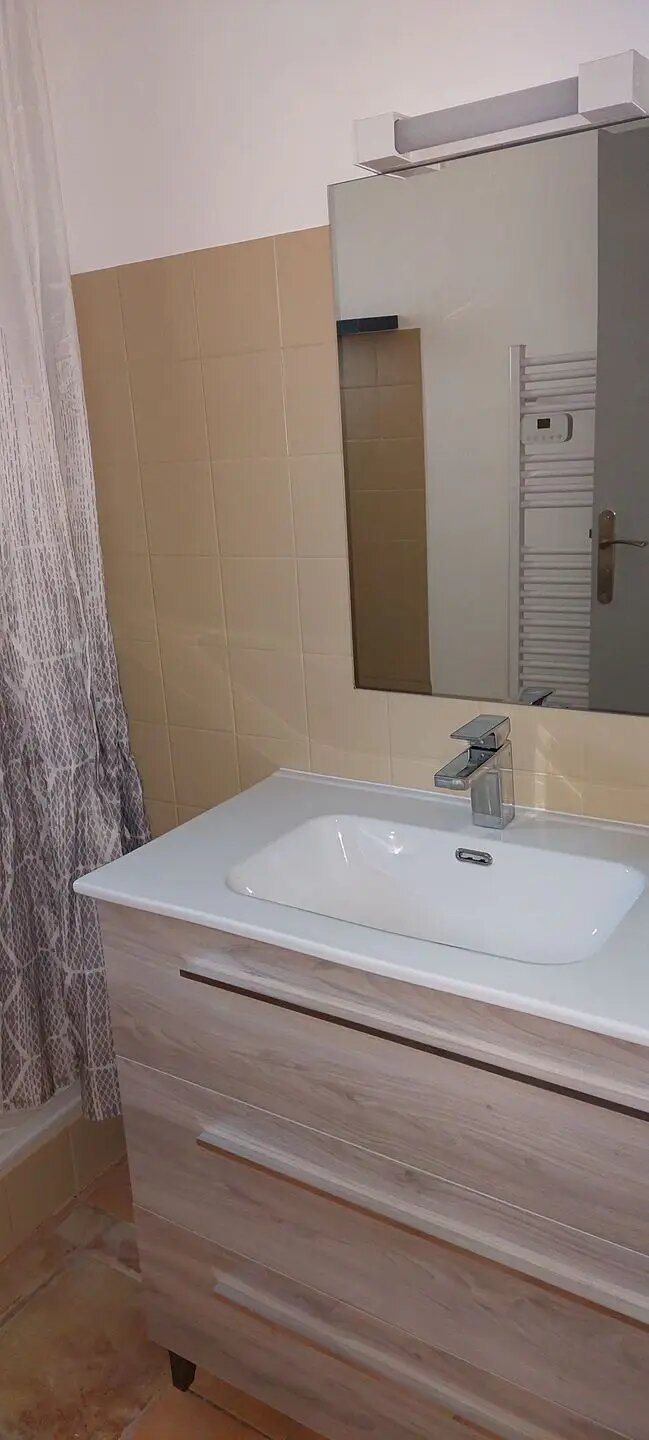 Appartement à louer, 43m², Gréoux-les-Bains