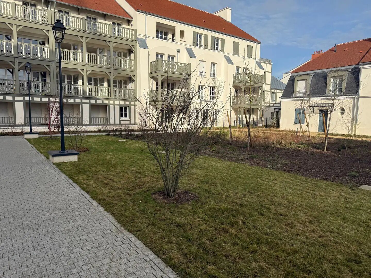 Appartement à louer, 31m², Serris