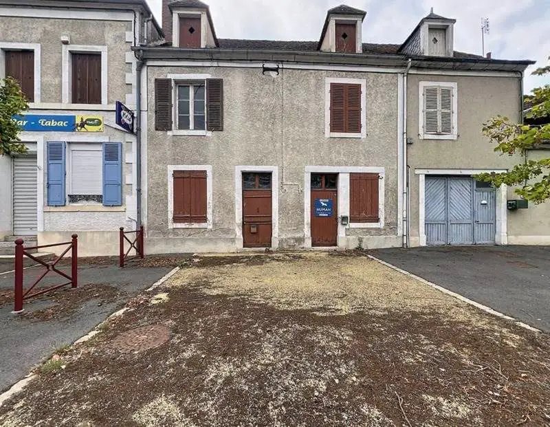 Maison à vendre, 120m², Saint-Amand-Montrond