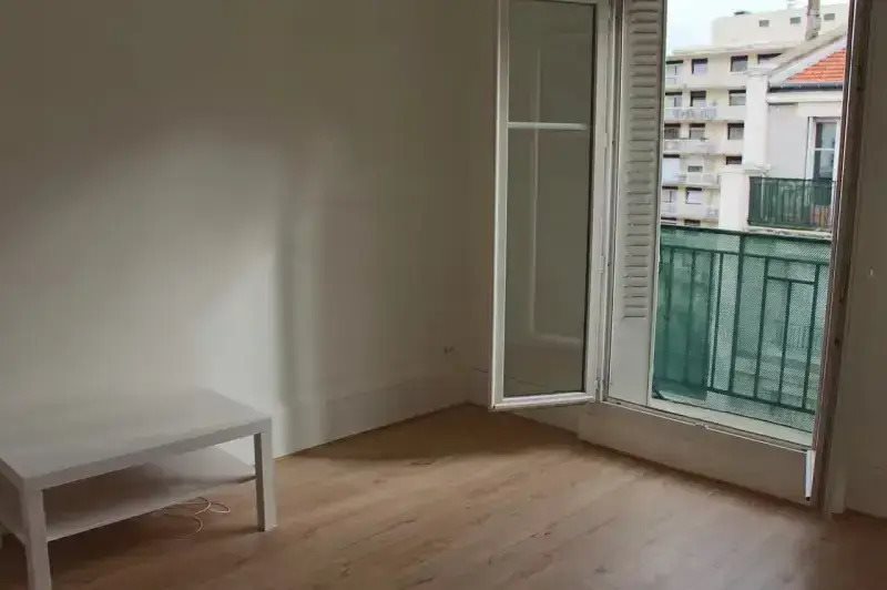 Appartement à louer, 22m², Courbevoie