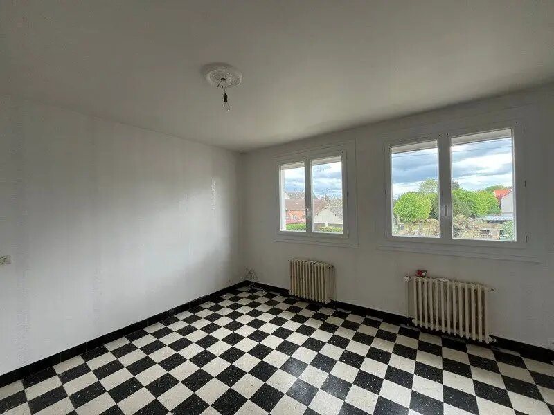 Maison à vendre, 92m², Salbris