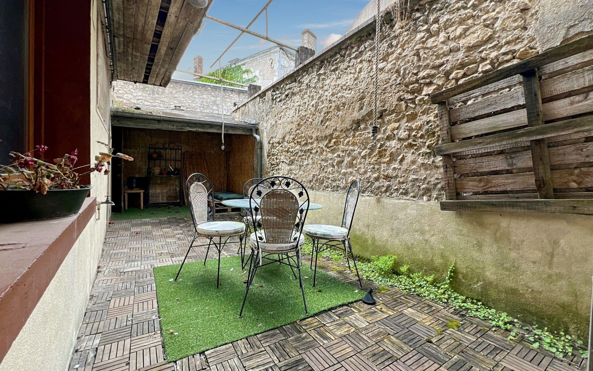 Maison à vendre, 181m², Beaugency