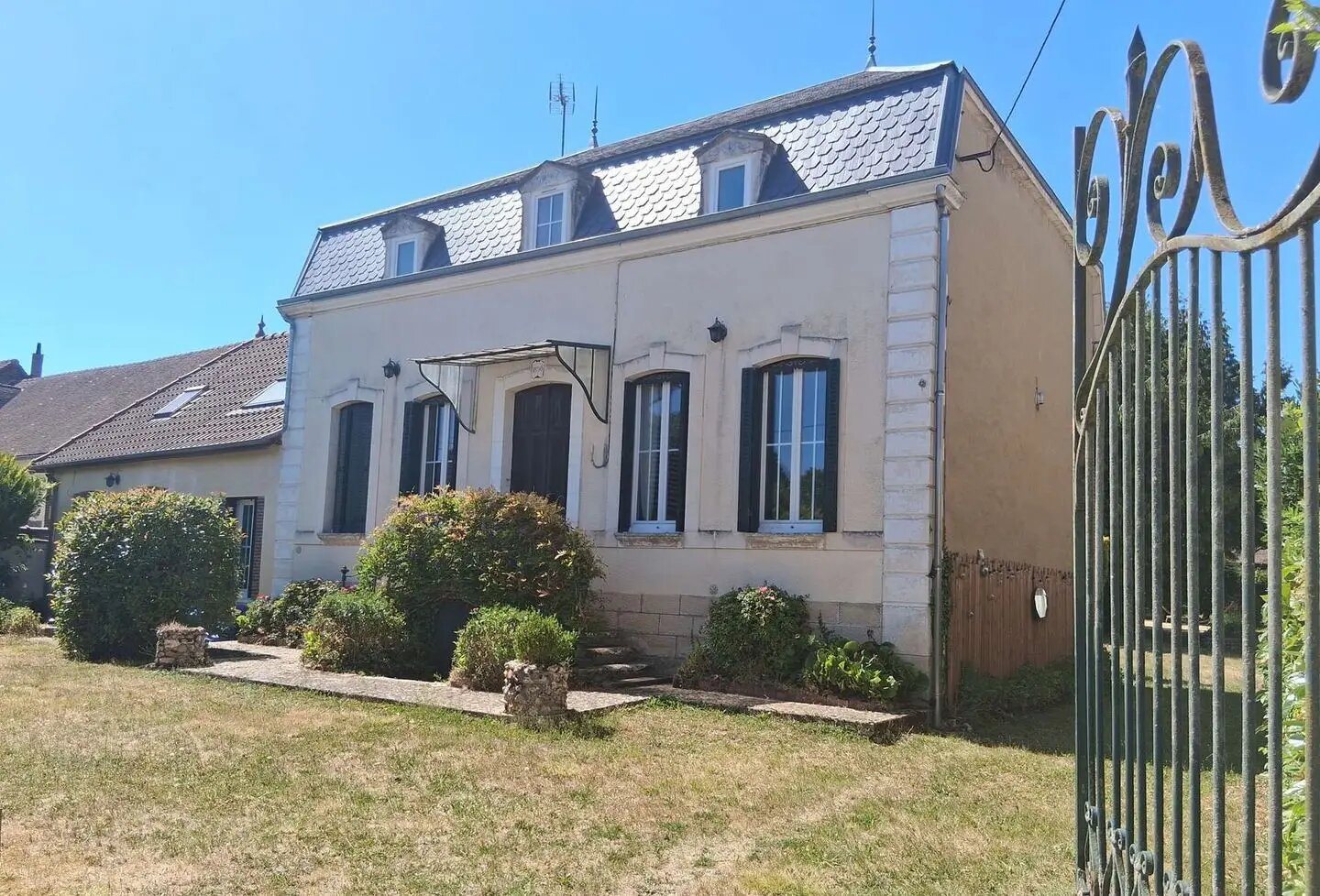 Maison à vendre, 230m², Sormery