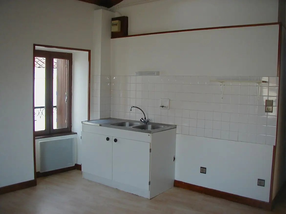 Appartement à louer, 28m², Issoire