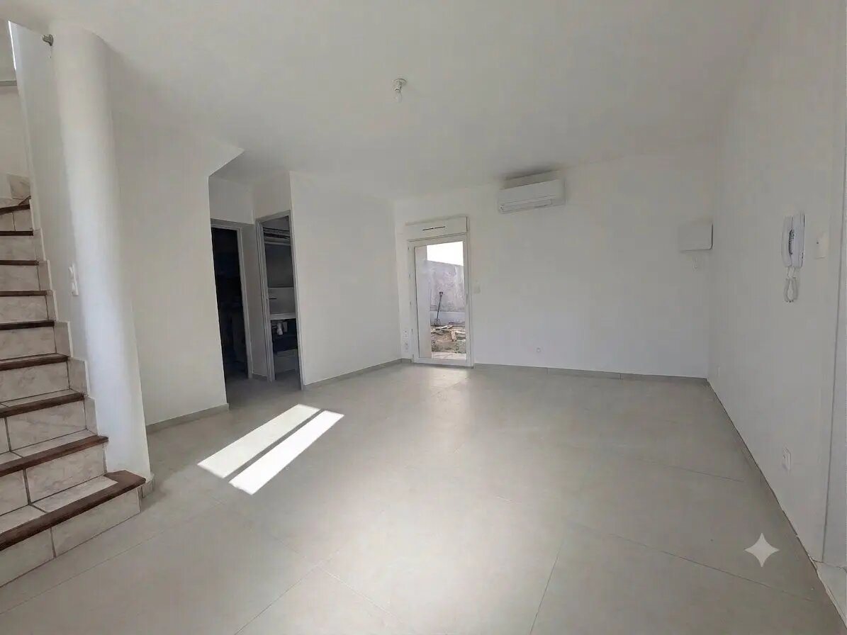 Maison à louer, 63m², La Boisse