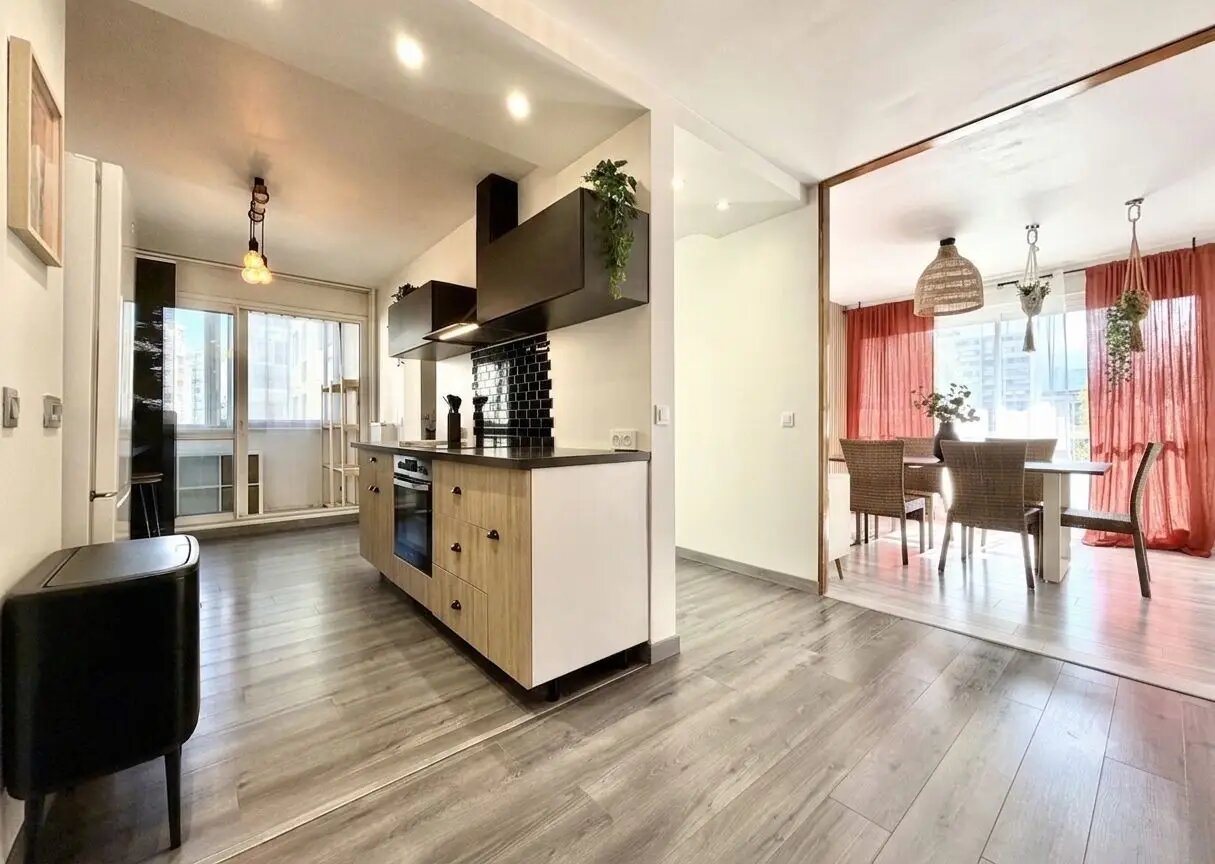 Appartement à vendre, 73m², Grenoble
