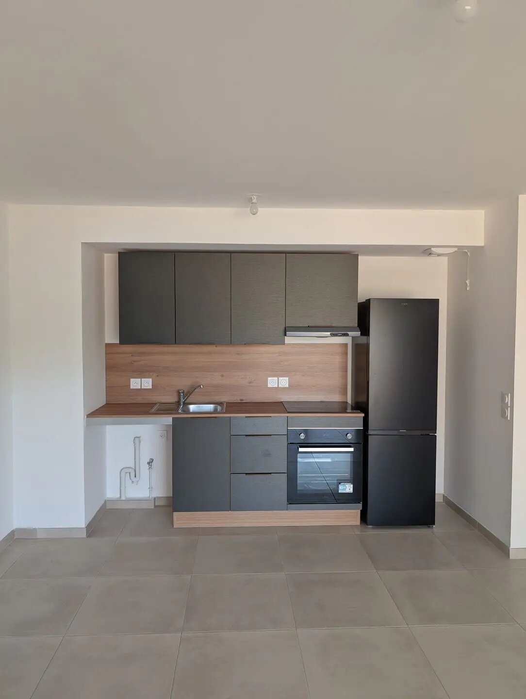 Appartement à louer, 47m², Trans-en-Provence