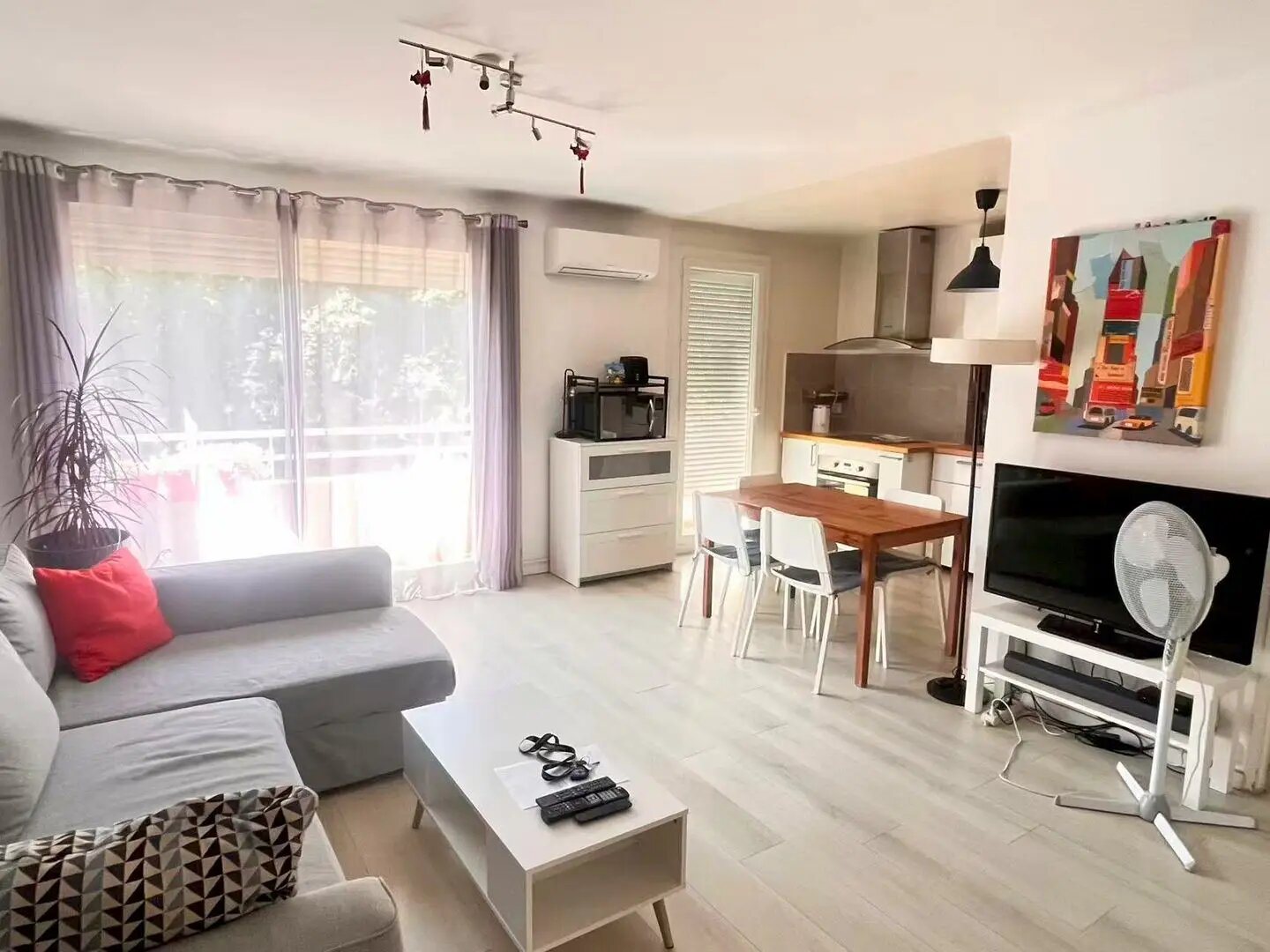 Appartement à louer, 65m², Marseille 8ème