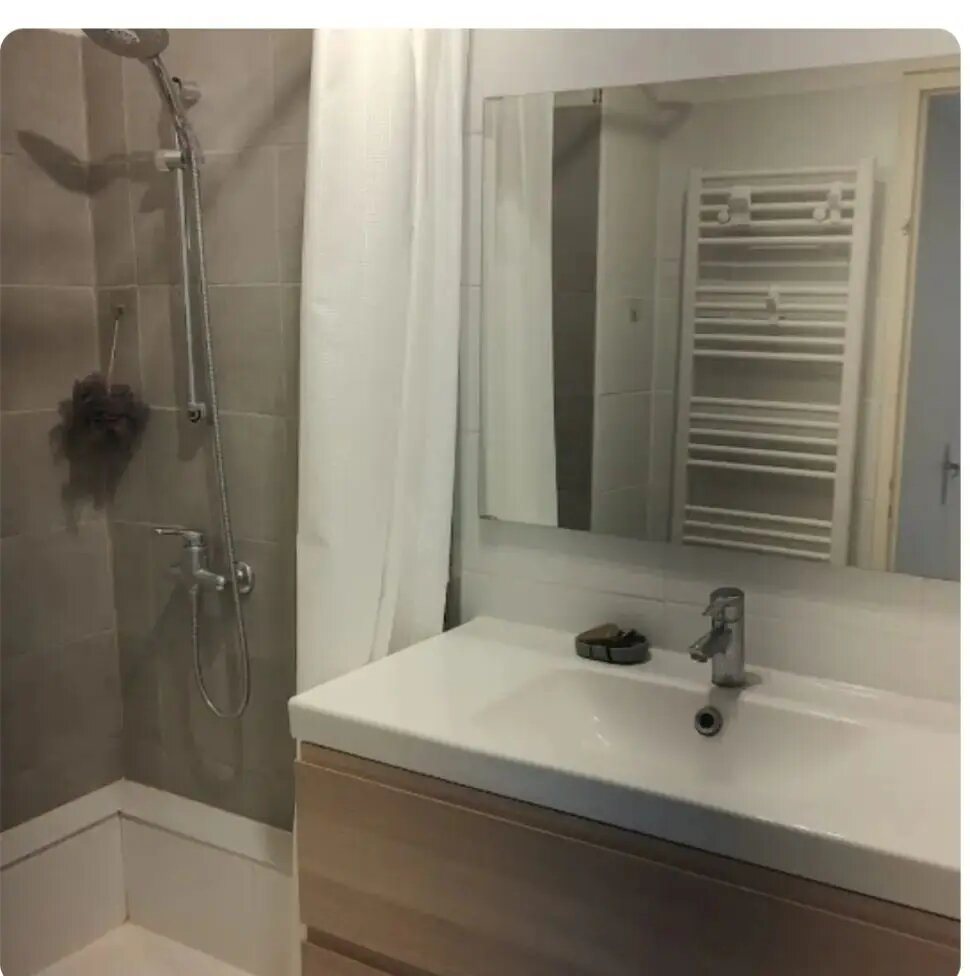 Appartement à louer, 65m², Marseille 8ème