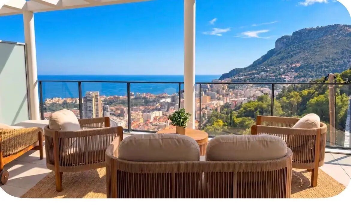 Appartement à louer, 80m², Beausoleil
