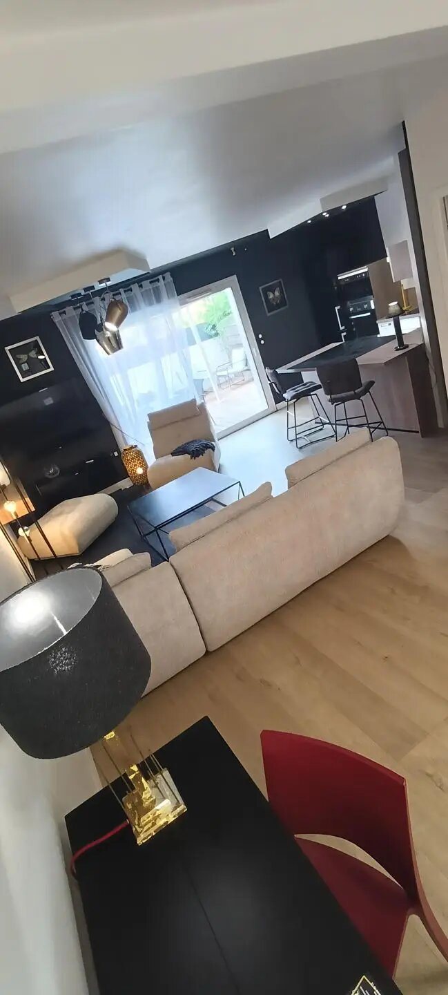 Maison à louer, 90m², Frontignan