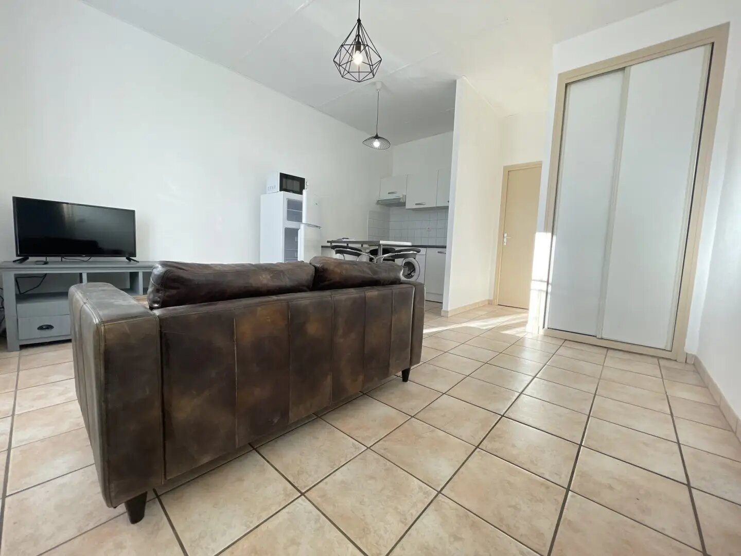 Appartement à louer, 37m², Vénissieux