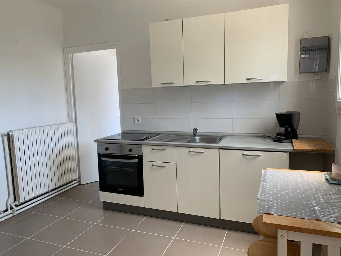 Maison à louer, 84m², Oresmaux