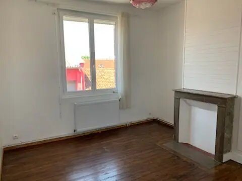 Maison à louer, 84m², Oresmaux