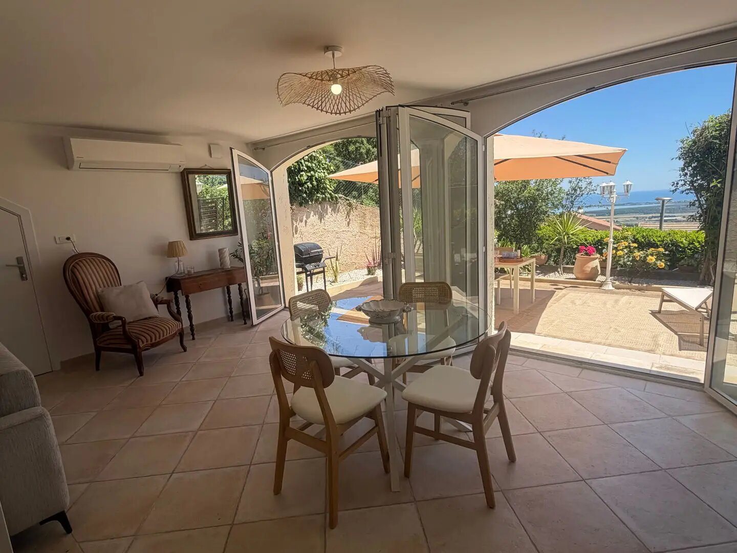 Appartement à louer, 120m², Borgo