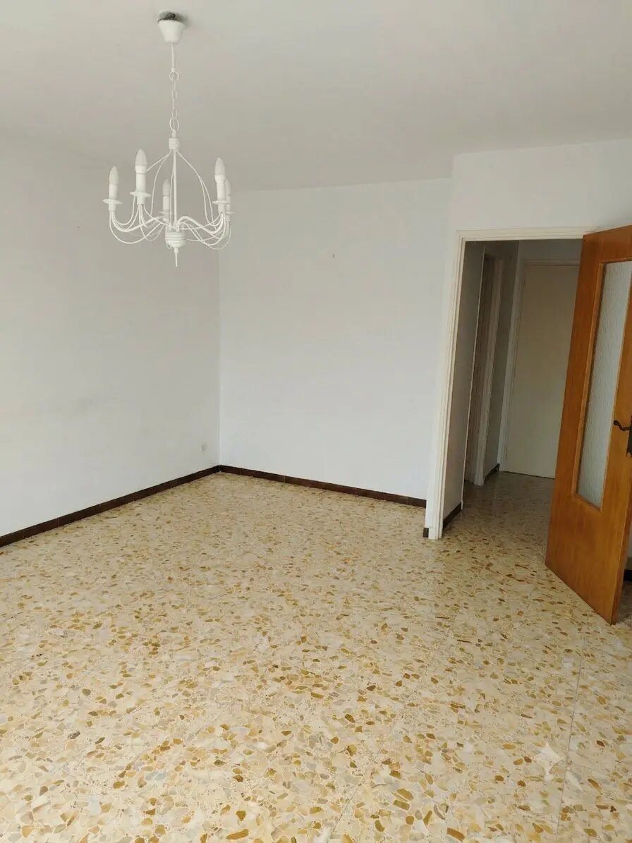 Appartement à vendre, 77m², Beaucaire