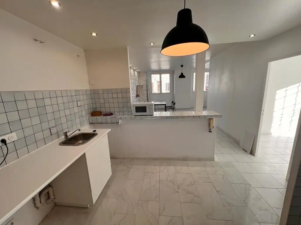 Appartement à louer, 80m², Marseille 10ème