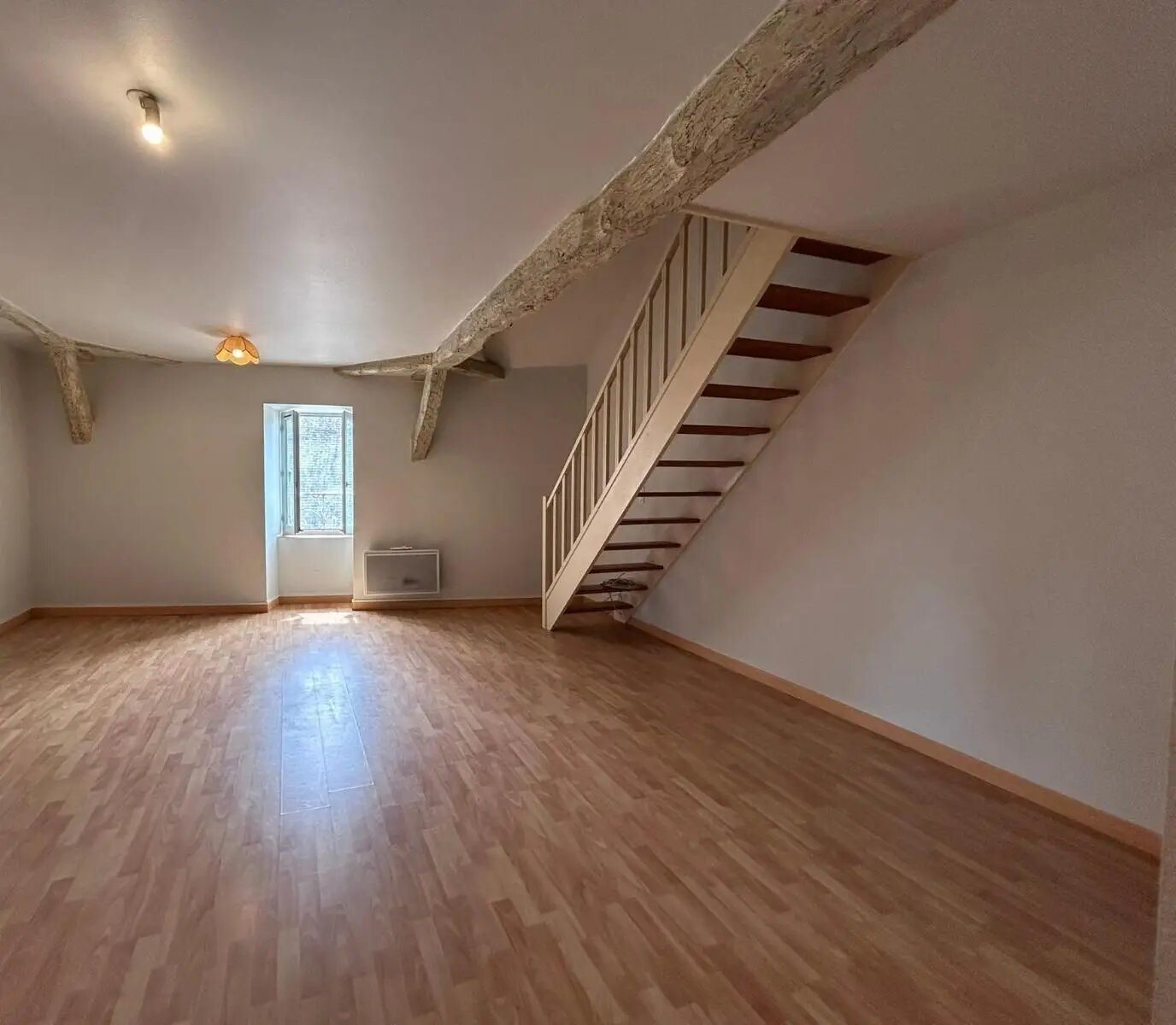 Appartement à louer, 48m², Montignac-Lascaux
