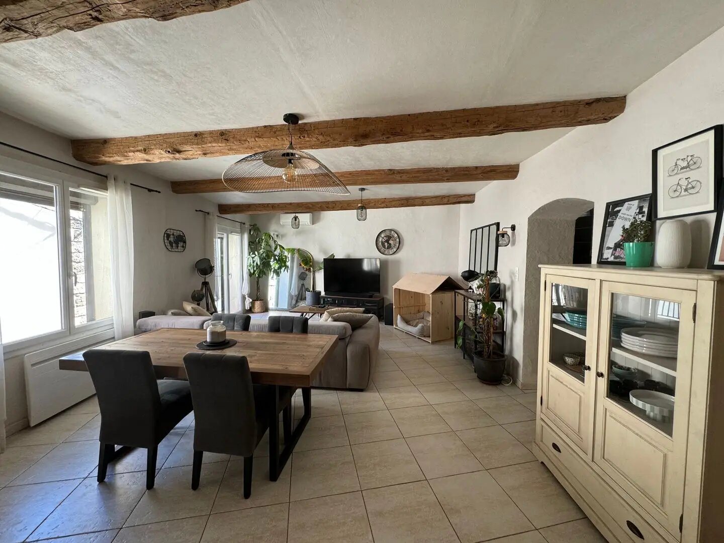 Maison à louer, 110m², Magalas